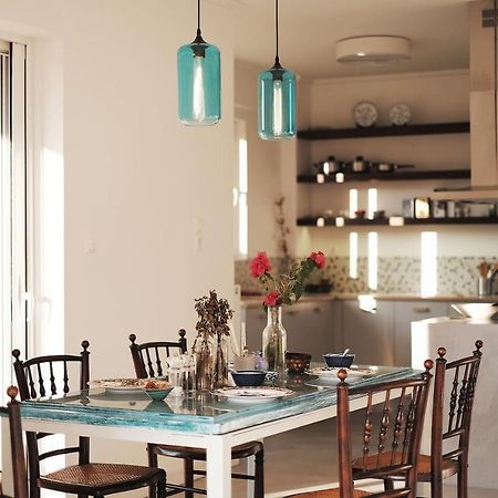 Spacious And Stylish Apartment With A Great View! Athena Bagian luar foto