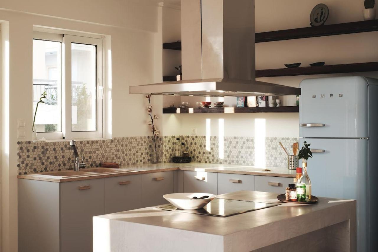 Spacious And Stylish Apartment With A Great View! Athena Bagian luar foto